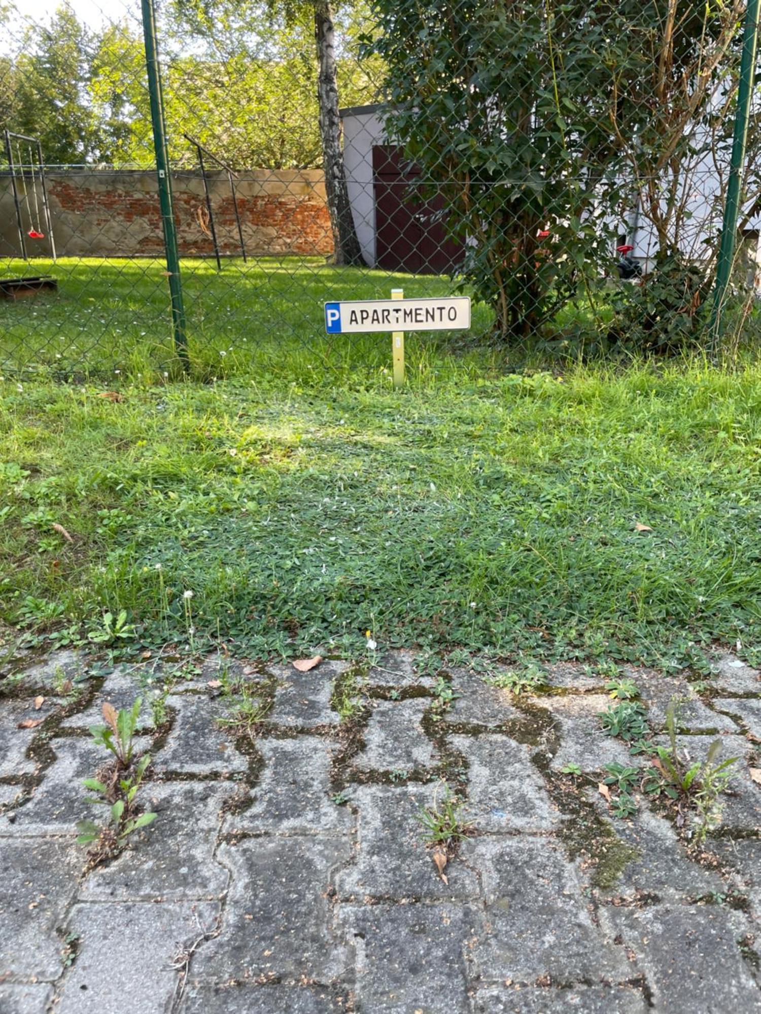 Apartmento Blue Magdeburg - Zentral - Wifi - Netflix エクステリア 写真